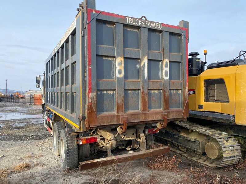 FAW J6 6x4 Самосвал — фото 4