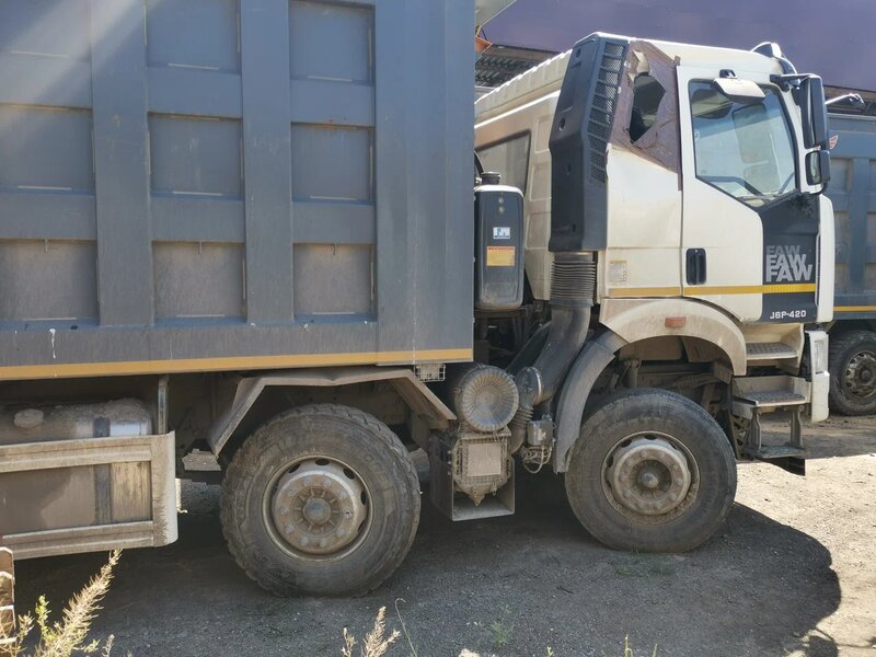 FAW J6 8x4 Самосвал — фото 4