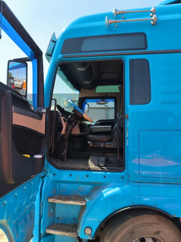 MAN TGX 6x2 Седельный тягач — фото 9