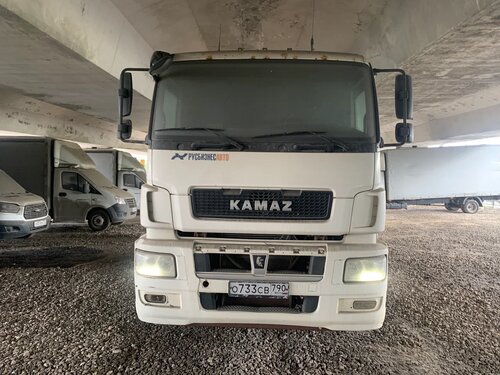 КамАЗ 5490 4x2 Седельный тягач