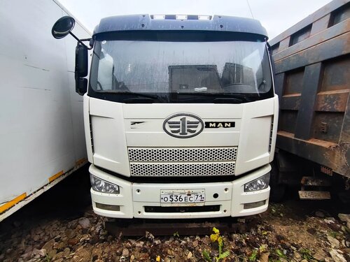 FAW J6 8x4 Самосвал