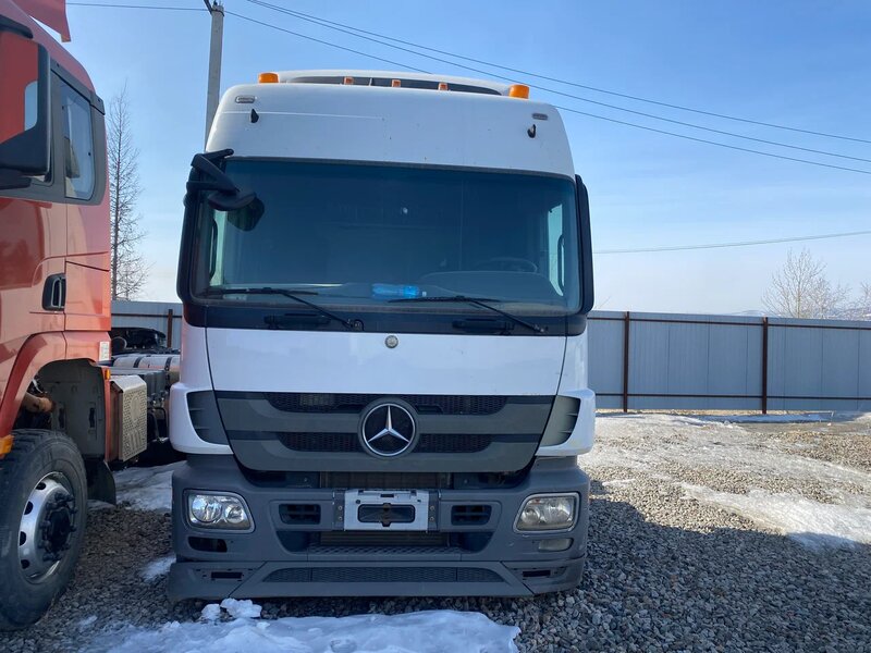 Mercedes-Benz ACTROS 4x2 Седельный тягач — фото 1