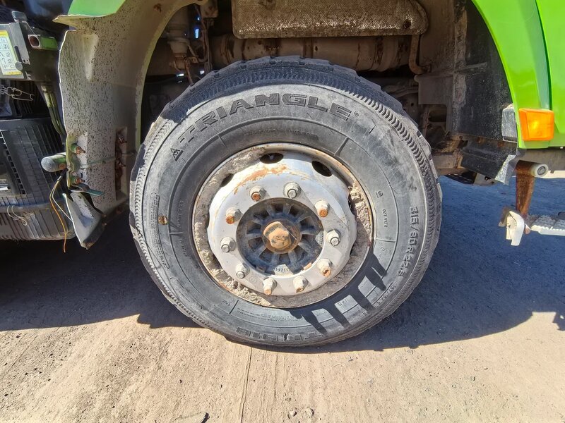 Shacman (Shaanxi) SX 8x4 Самосвал — фото 10