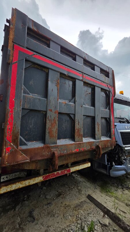 Howo ZZ 8x4 Самосвал — фото 8