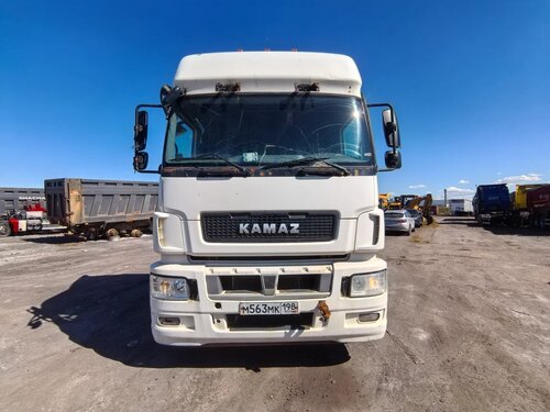 КамАЗ 5490 4x2 Седельный тягач