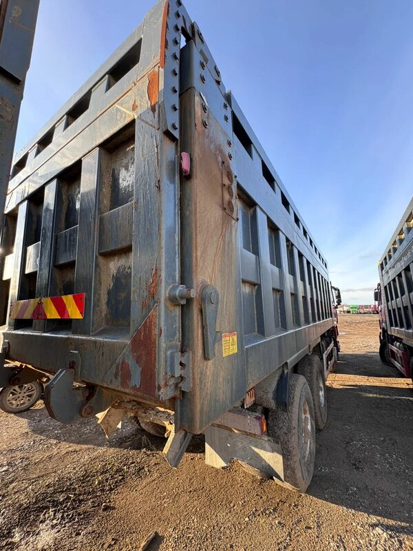 Shacman (Shaanxi) SX 8x4 Самосвал — фото 7