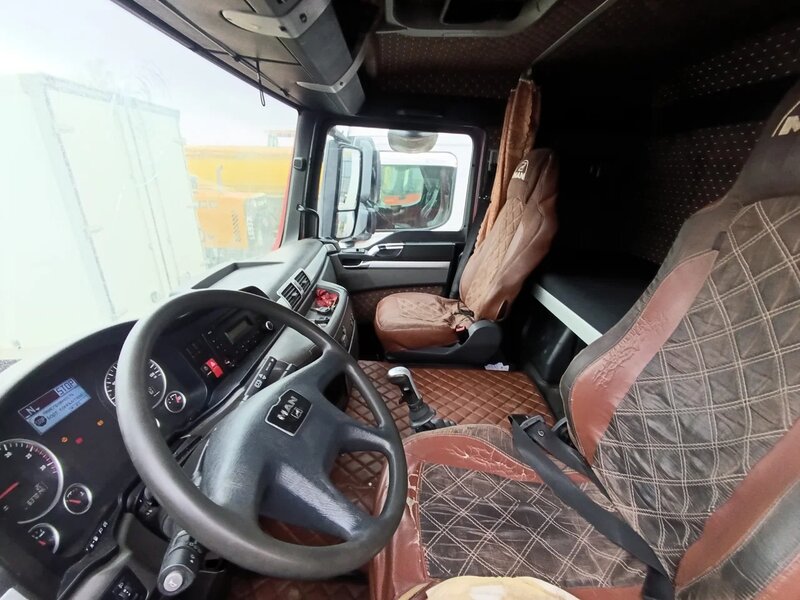 MAN TGS 6x4 Седельный тягач — фото 10