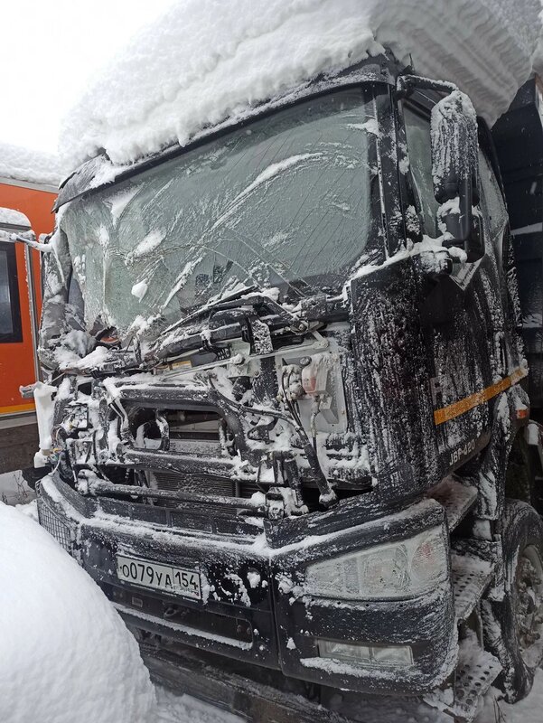 FAW J6 8x4 Самосвал — фото 1