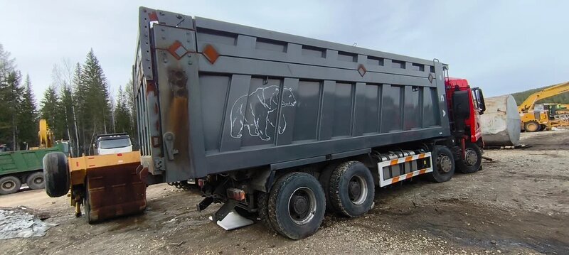 Shacman (Shaanxi) SX 8x4 Самосвал — фото 7