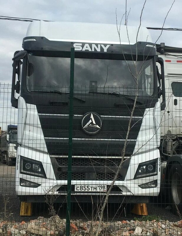 SANY D 4x2 Седельный тягач — фото 2