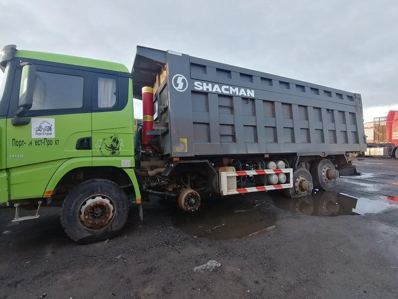 Shacman (Shaanxi) SX 8x4 Самосвал — фото 2