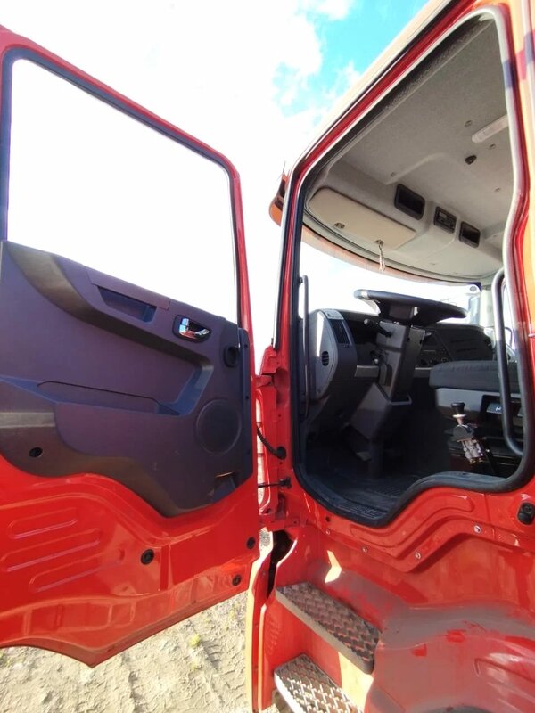 SANY SYZ320 6x4 Самосвал — фото 8