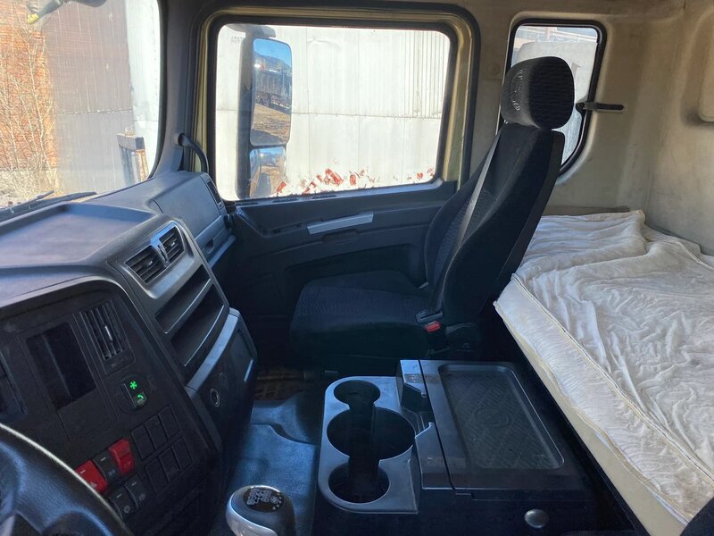 Shacman (Shaanxi) SX 8x4 Самосвал — фото 10