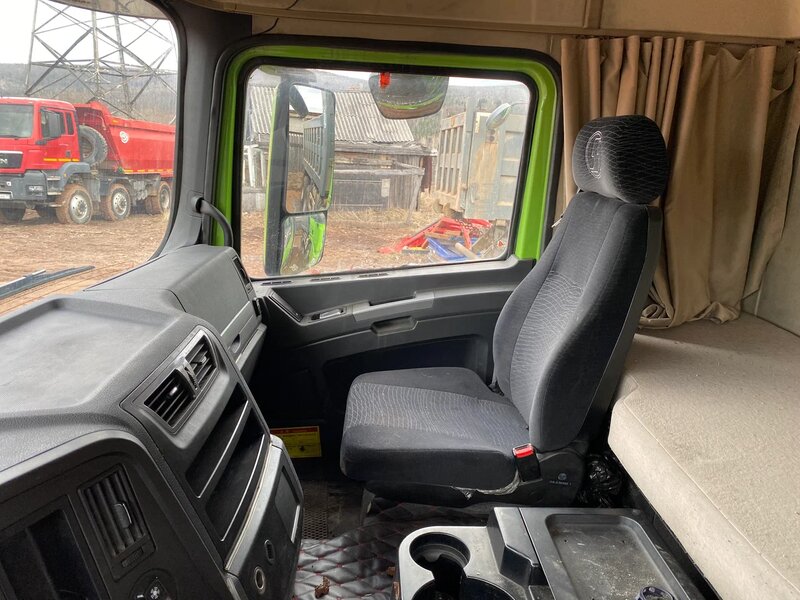 Shacman (Shaanxi) SX 8x4 Самосвал — фото 4
