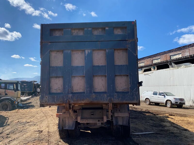 Shacman (Shaanxi) SX 8x4 Самосвал — фото 9