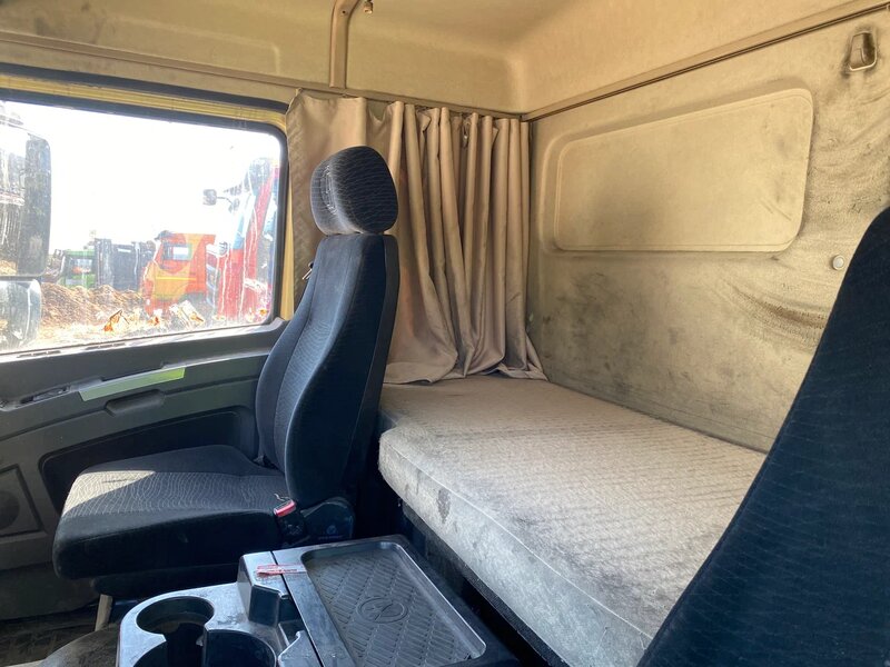 Shacman (Shaanxi) SX 8x4 Самосвал — фото 9