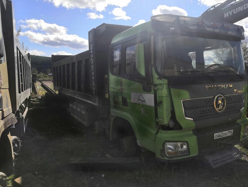 Shacman (Shaanxi) SX 8x4 Самосвал — фото 3