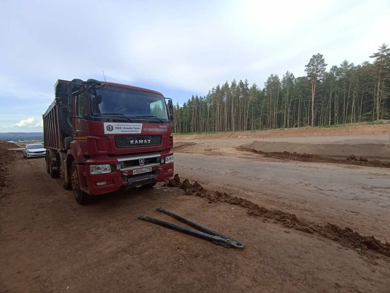 КамАЗ 65801 8x4 Самосвал — фото 9