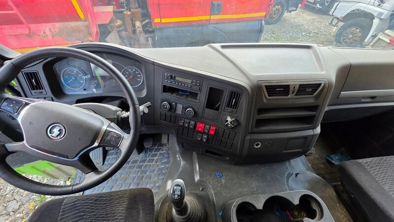 Shacman (Shaanxi) SX 8x4 Самосвал — фото 7