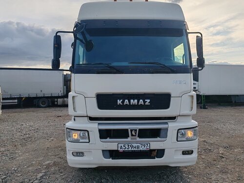 КамАЗ 5490 4x2 Седельный тягач