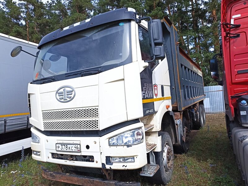 FAW J6 8x4 Самосвал — фото 2