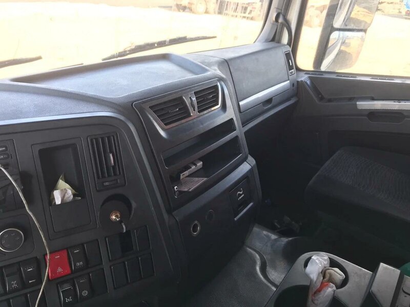 Shacman (Shaanxi) SX 8x4 Самосвал — фото 9