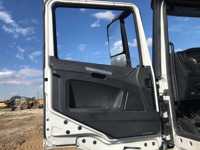 Shacman (Shaanxi) SX 8x4 Самосвал — фото 12
