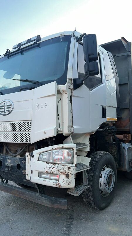 FAW J6 8x4 Самосвал — фото 4