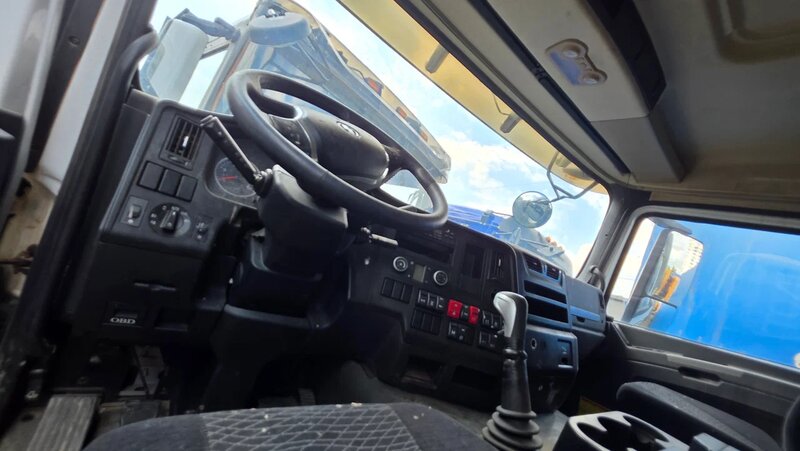 Shacman (Shaanxi) SX 6x6 Самосвал — фото 8