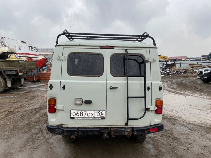 UAZ 3909 Грузопассажирский — фото 9