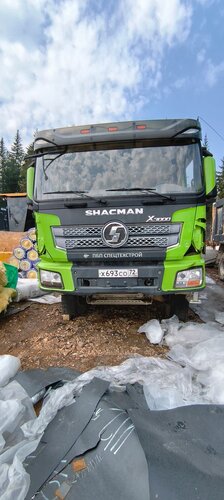 Shacman (Shaanxi) SX 6x6 Самосвал