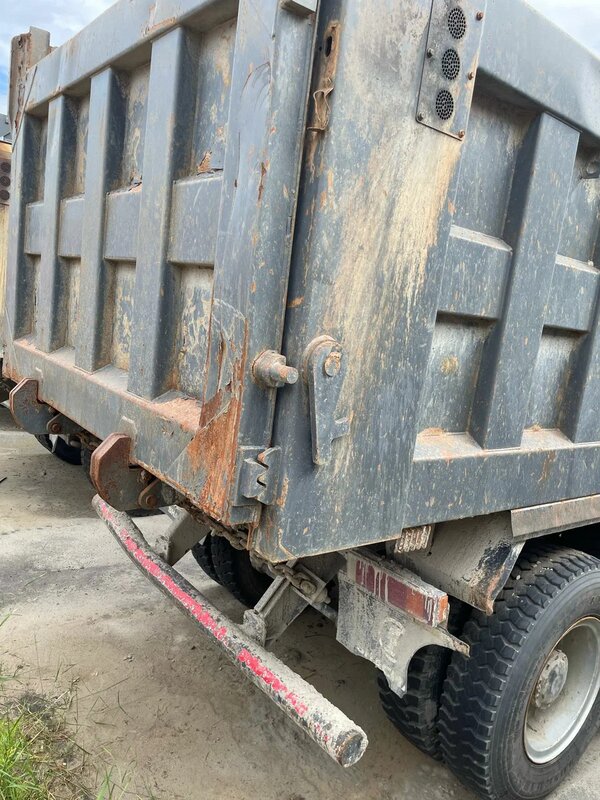 Shacman (Shaanxi) SX 6x6 Самосвал — фото 8