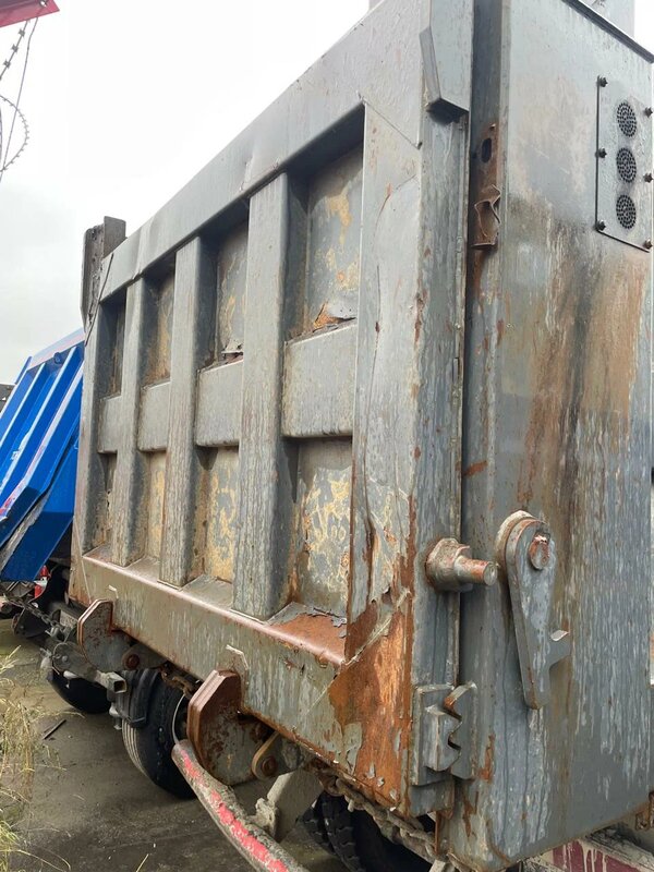 Shacman (Shaanxi) SX 6x6 Самосвал — фото 10