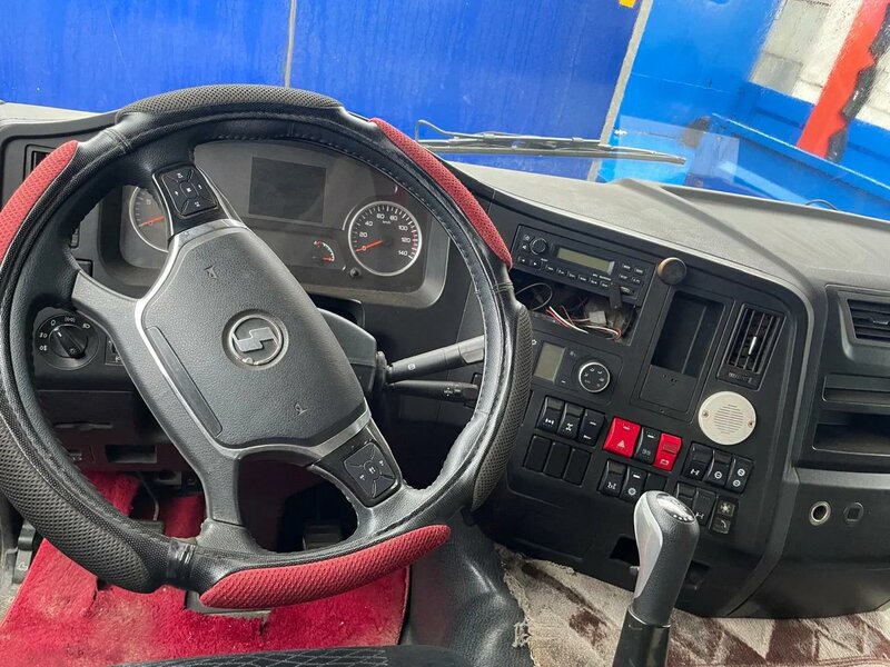 Shacman (Shaanxi) SX 6x6 Самосвал — фото 14