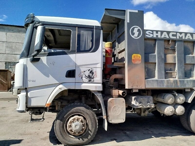 Shacman (Shaanxi) SX 6x6 Самосвал — фото 5