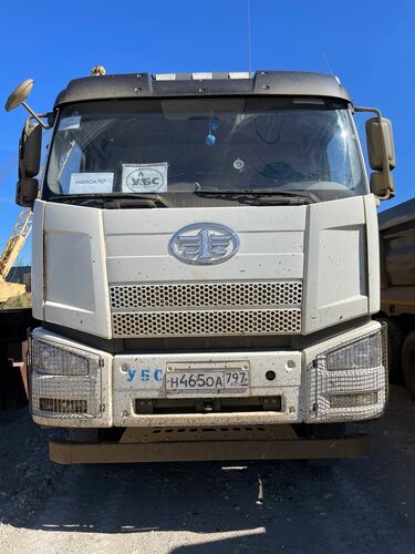 FAW J6 6x6 Самосвал
