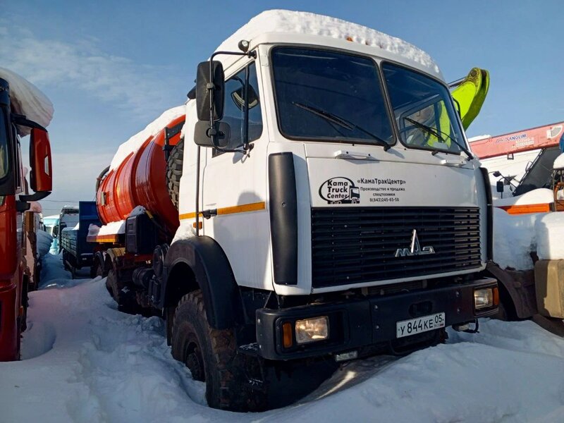 ТК Трансмастер 4672 на шасси МАЗ 6317 6x6 Агрегат для сбора нефти и газового конденсата — фото 3
