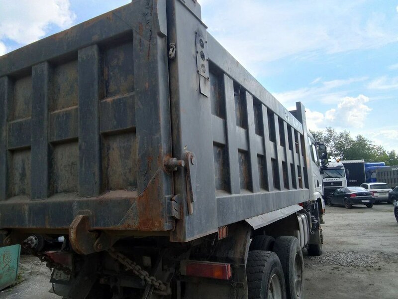Shacman (Shaanxi) SX 6x6 Самосвал — фото 6