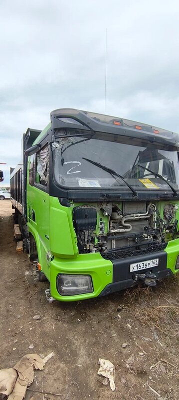 Shacman (Shaanxi) SX 8x4 Самосвал — фото 1