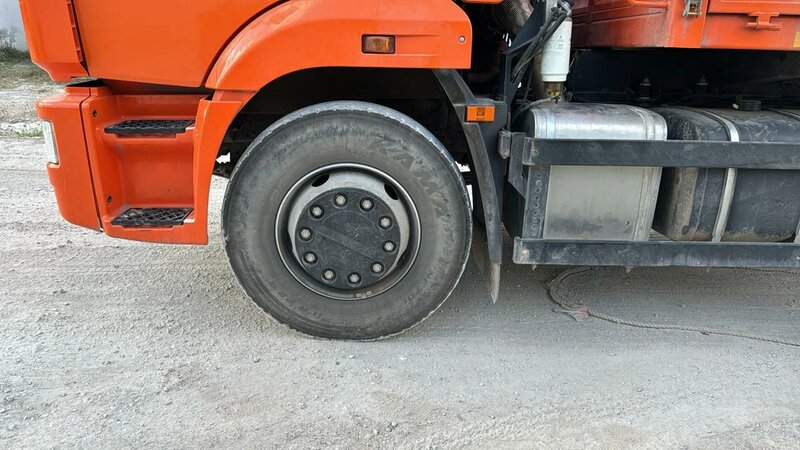 ЭНЕРГОТЕХПРОМ-ИНВЕСТ 6535 на шасси КамАЗ 65115 6x4 Зерновоз — фото 6
