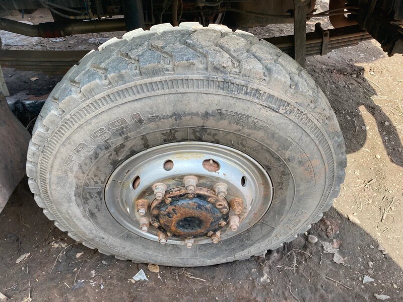 Shacman (Shaanxi) SX 6x6 Самосвал — фото 12
