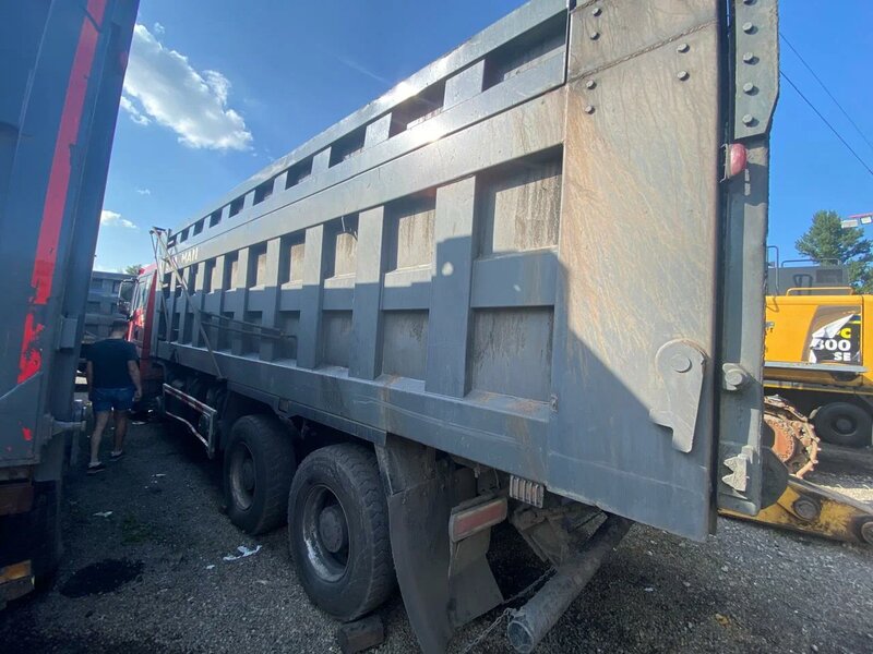 Shacman (Shaanxi) SX 8x4 Самосвал — фото 4
