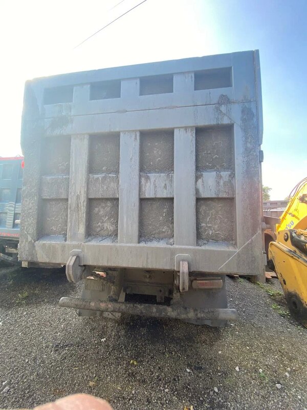 Shacman (Shaanxi) SX 8x4 Самосвал — фото 5