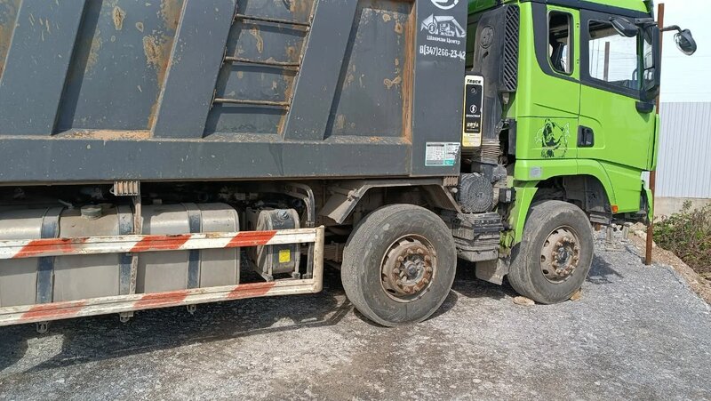 Shacman (Shaanxi) SX 8x4 Самосвал — фото 2
