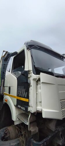 FAW J6 8x4 Самосвал