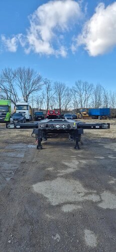 MAKINSAN L4 Полуприцеп контейнеровоз 4 оси