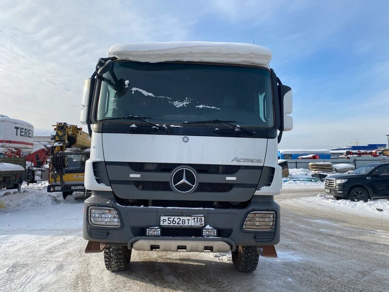 Mercedes-Benz ACTROS 6x6 Седельный тягач — фото 1