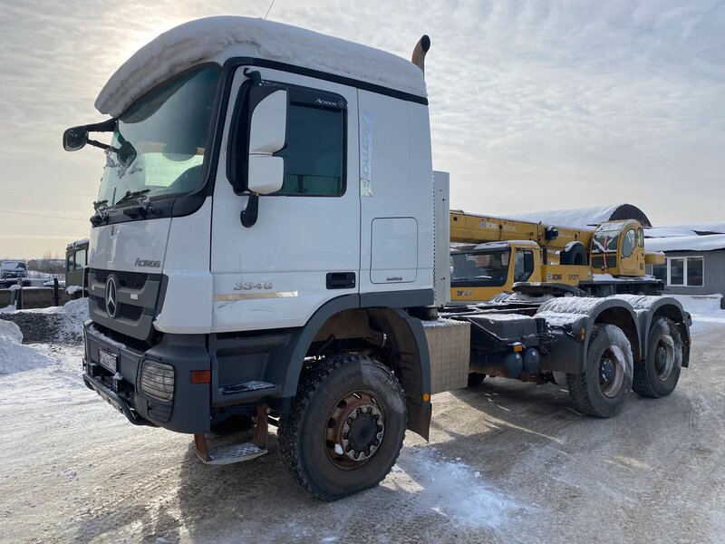 Mercedes-Benz ACTROS 6x6 Седельный тягач — фото 5