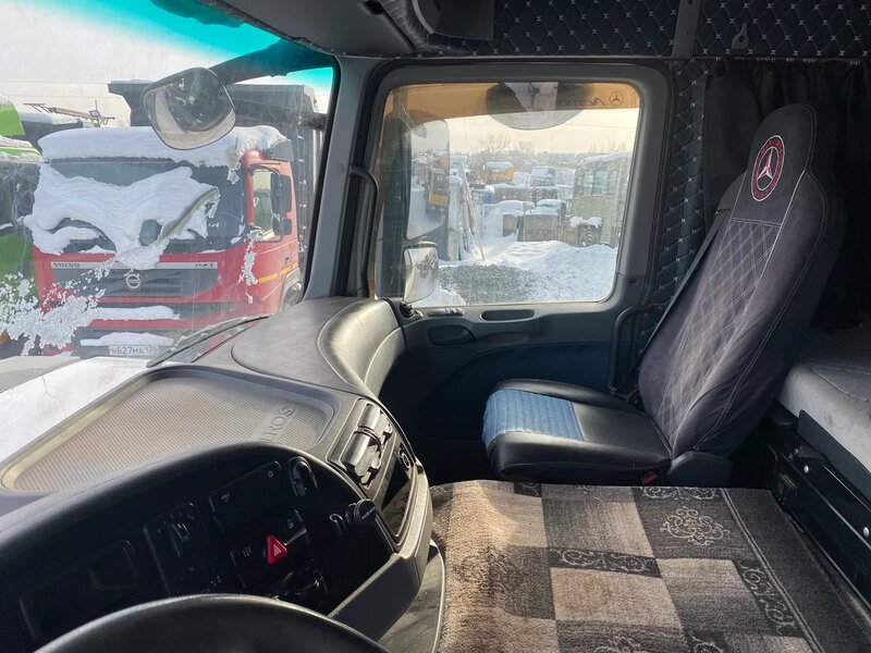 Mercedes-Benz ACTROS 6x6 Седельный тягач — фото 6