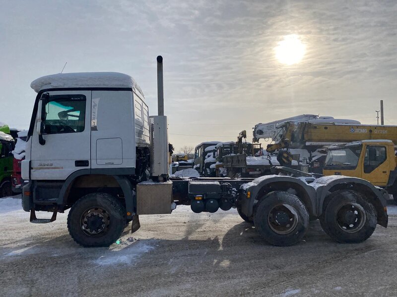 Mercedes-Benz ACTROS 6x6 Седельный тягач — фото 9